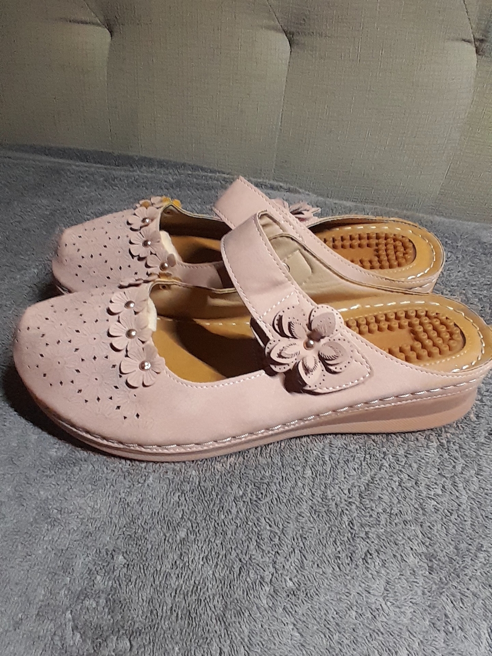 Women's Pink Floral Slip-On Comfort Mules